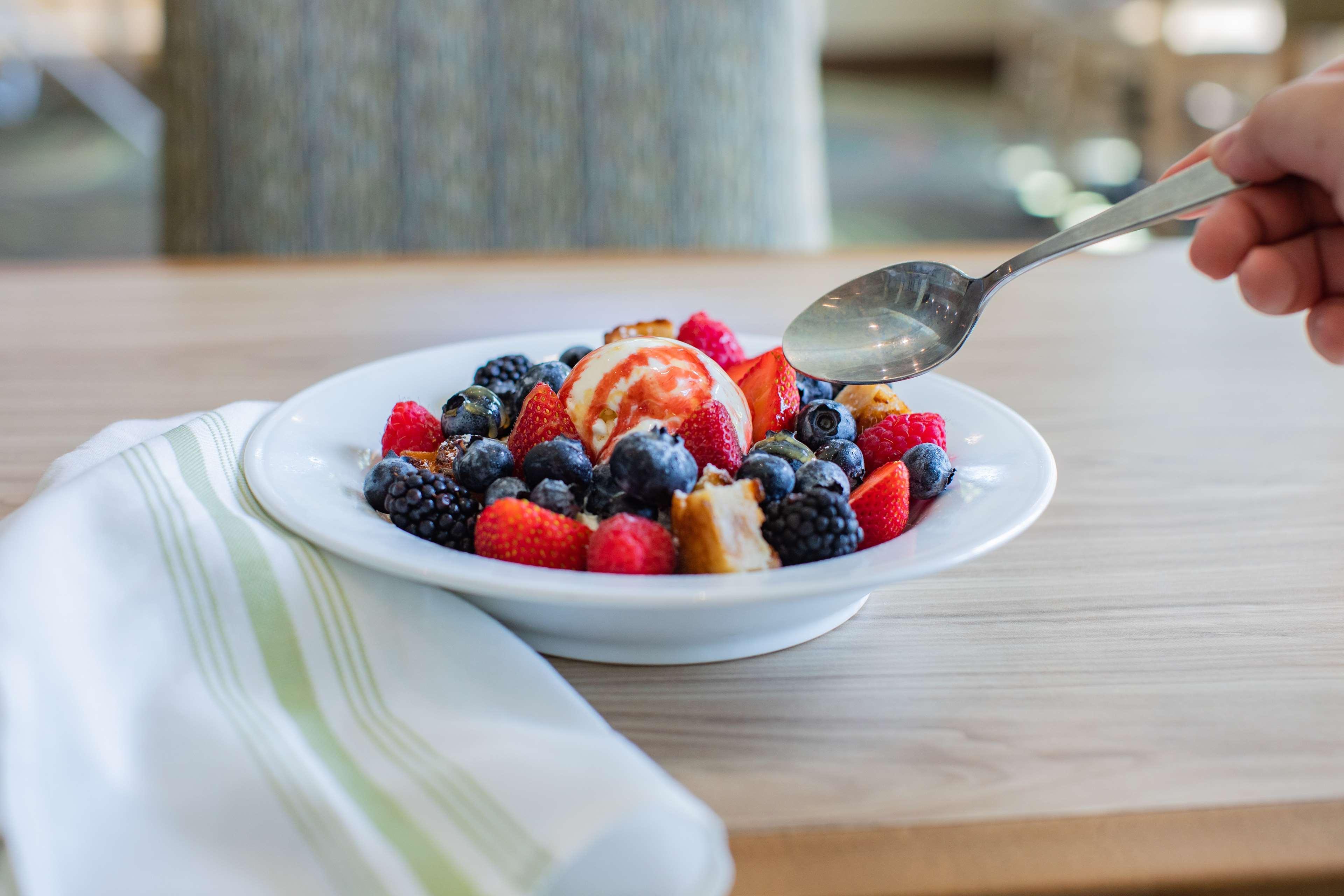 Embassy Suites By Hilton Oahu Kapolei - Free Breakfast מראה חיצוני תמונה