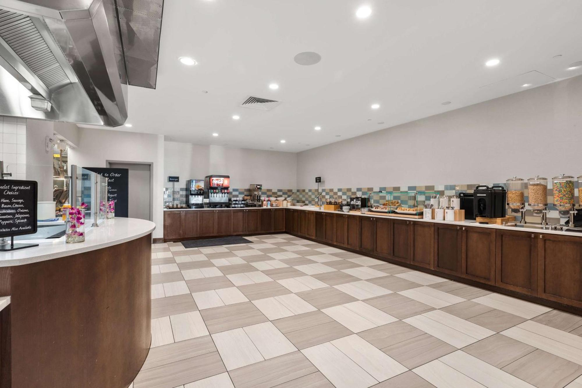 Embassy Suites By Hilton Oahu Kapolei - Free Breakfast מראה חיצוני תמונה