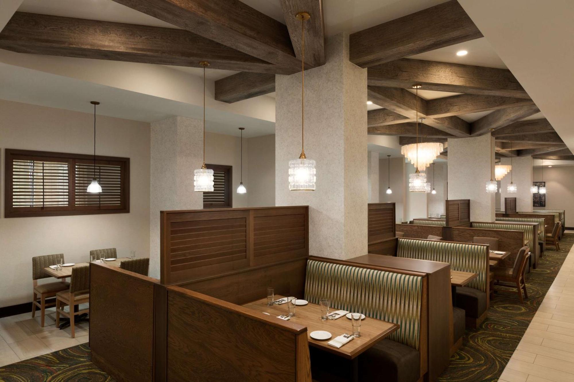 Embassy Suites By Hilton Oahu Kapolei - Free Breakfast מראה חיצוני תמונה